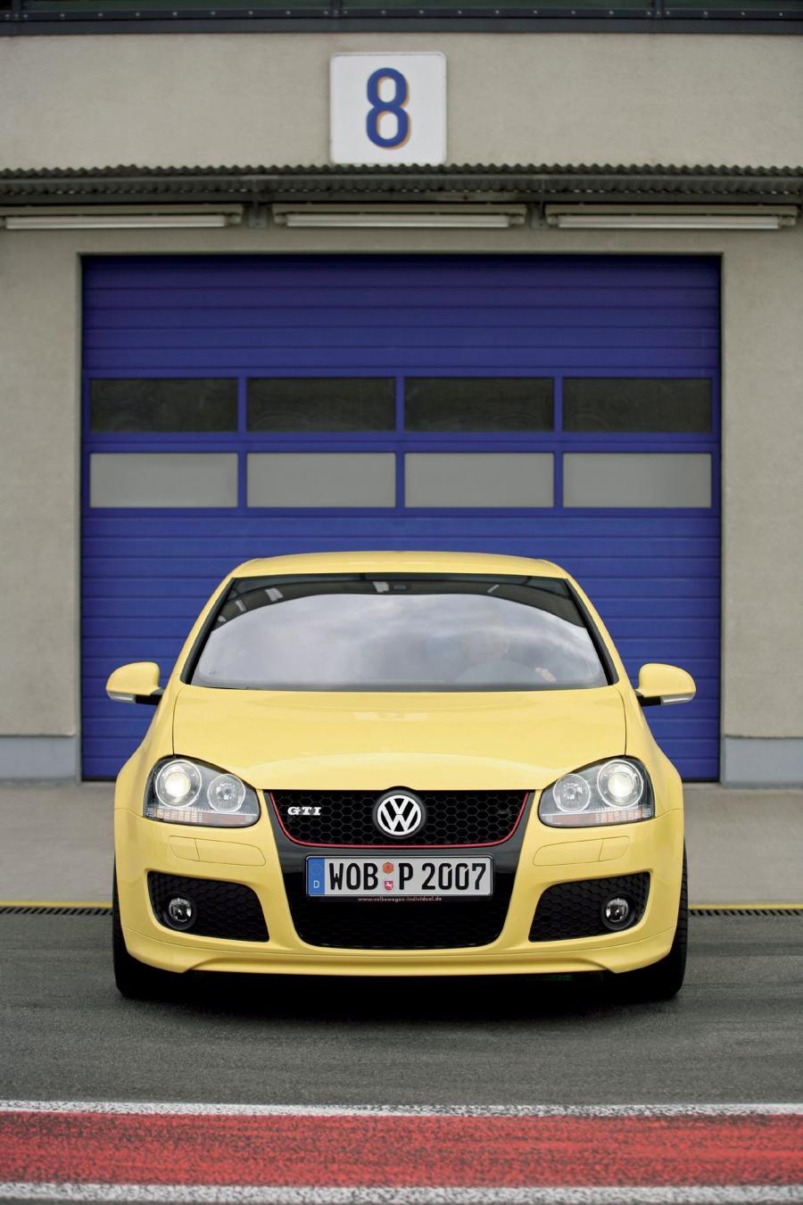  Volkswagen Golf GTi Pirelli 2007 года  (фото 8 из 16)
